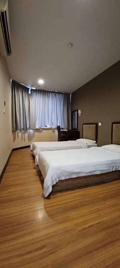 Hotel Sadong88 Kota Kinabalu Kültér fotó