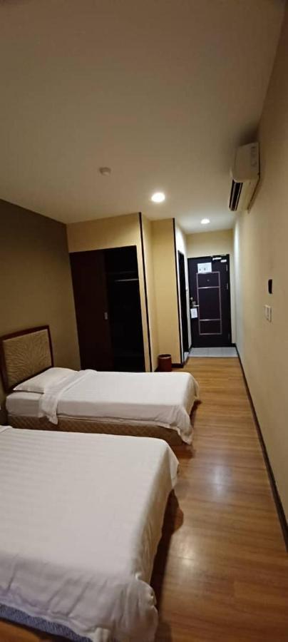 Hotel Sadong88 Kota Kinabalu Kültér fotó