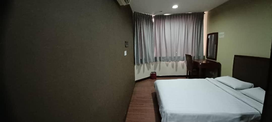 Hotel Sadong88 Kota Kinabalu Kültér fotó