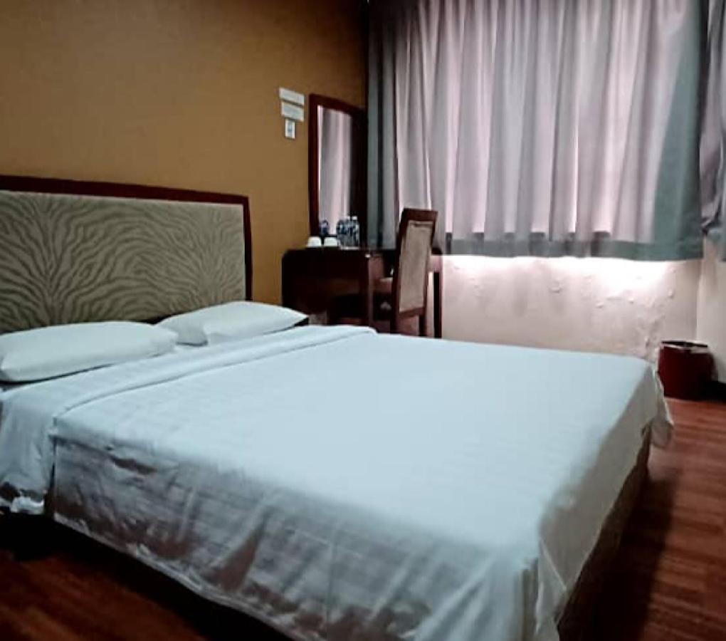 Hotel Sadong88 Kota Kinabalu Kültér fotó