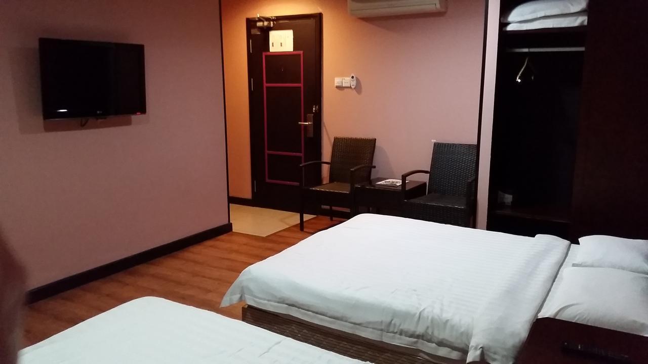 Hotel Sadong88 Kota Kinabalu Kültér fotó